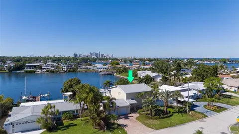3501 Manatee Dr SE, Saint Petersburg, FL 33705