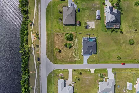 15401 Alcove Cir, Port Charlotte, FL 33981