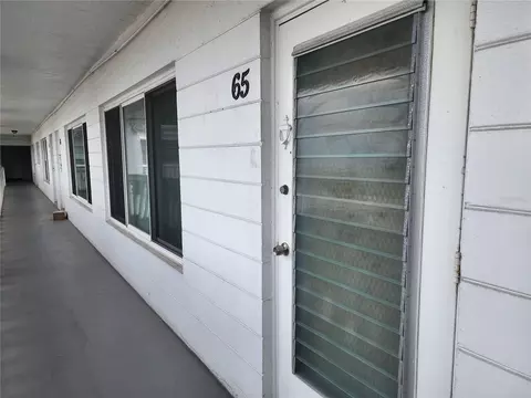 2453 Brazilia Dr #65, Clearwater, FL 33763