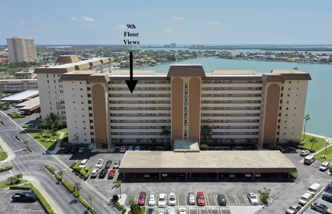 5130 Brittany Dr S #906, Saint Petersburg, FL 33715
