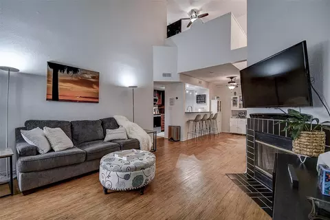 10263 Gandy Blvd N #210, Saint Petersburg, FL 33702