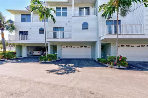 19817 Gulf Blvd #402, Indian Shores, FL 33785
