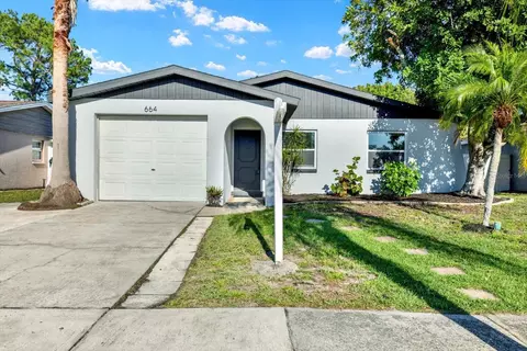 664 36th St SE, Largo, FL 33771