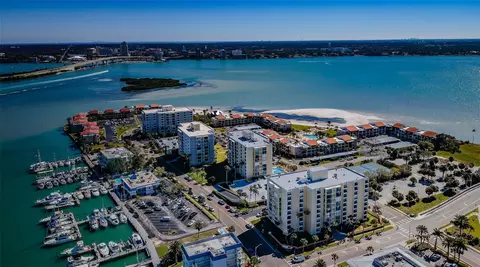 800 S Gulfview Blvd #807, Clearwater, FL 33767