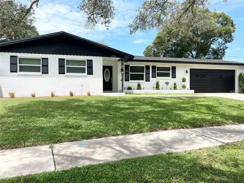 1328 Ranchwood Dr, Clearwater, FL 33764