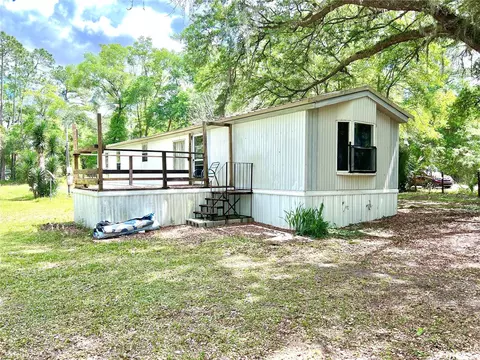 23302 NE 121st Ct, Fort Mc Coy, FL 32134
