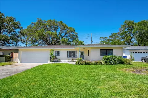 926 Lexington Dr, Dunedin, FL 34698