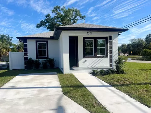 2551 Langdon Ave S, Saint Petersburg, FL 33712