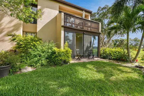 6302 Pelican Creek Xing #A, Saint Petersburg, FL 33707