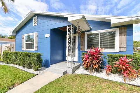 148 Highland Ave, Dunedin, FL 34698