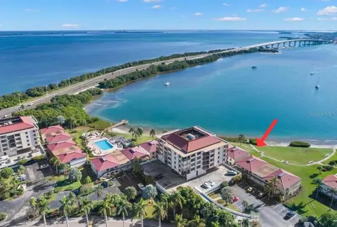 6361 Bahia Del Mar Blvd S #211, Saint Petersburg, FL 33715