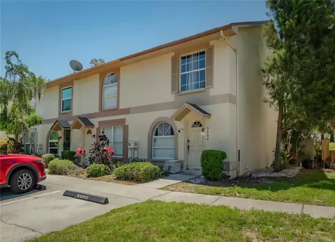 3204 Brigadoon Dr, Clearwater, FL 33759