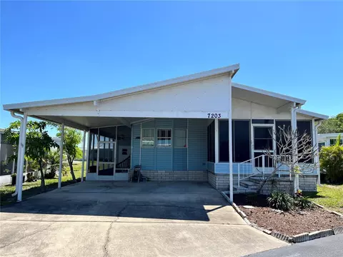 7203 Mount Essex Dr NE #515, Saint Petersburg, FL 33702
