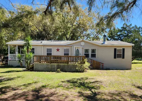 8171 Normandy Dr, Weeki Wachee, FL 34613