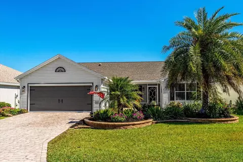 2017 Salinas Ave, The Villages, FL 32159