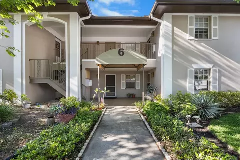 5265 E Bay Dr #623, Clearwater, FL 33764