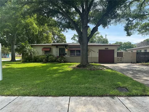 8501 55th Way N, Pinellas Park, FL 33781
