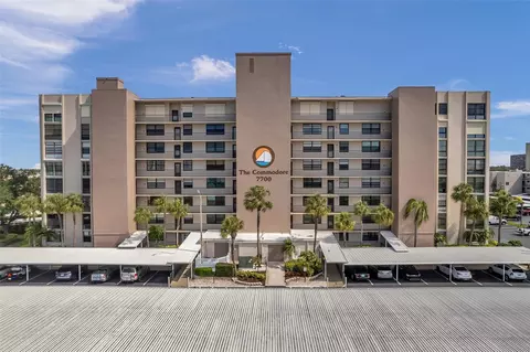 7700 Sun Island Dr S #507, South Pasadena, FL 33707