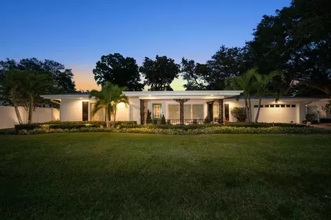808 Osceola Rd, Belleair, FL 33756