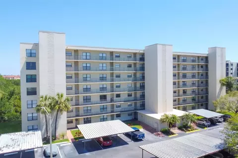 900 Cove Cay Dr #3C, Clearwater, FL 33760