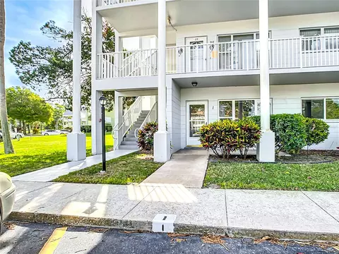 2449 Columbia Dr #1, Clearwater, FL 33763