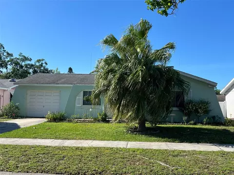 605 5th Ave SE, Largo, FL 33771