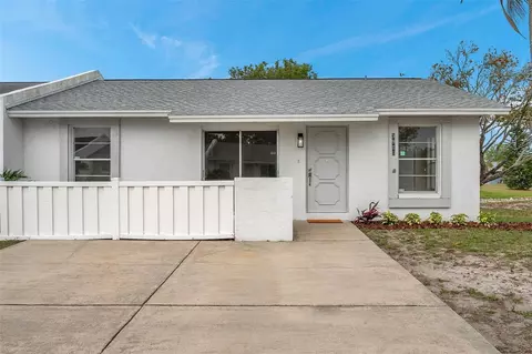3910 40th St W, Bradenton, FL 34205