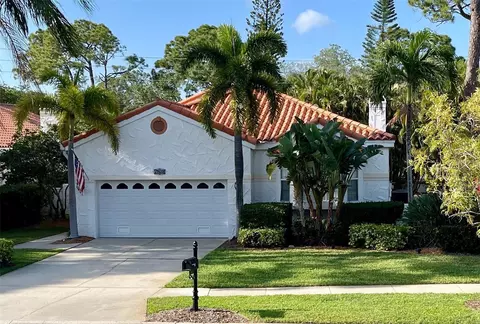 2873 La Concha Dr, Clearwater, FL 33762