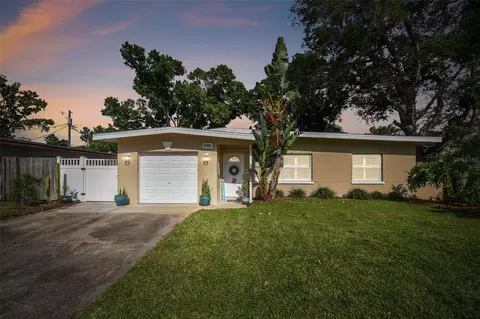 12425 136th Ln, Largo, FL 33774
