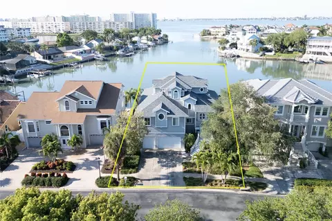 5922 Skimmer Point Blvd S, Gulfport, FL 33707