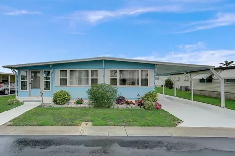 143 Melody Ln, Tarpon Springs, FL 34689