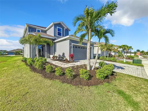 402 Sandsend Ct, Apollo Beach, FL 33572