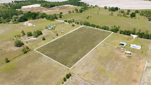 NW 52nd Place, Bell, FL 32619