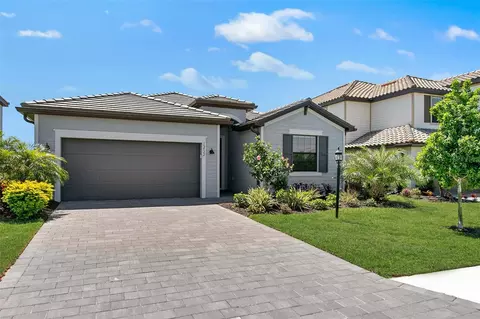 15722 Islandwalk Ave, Bradenton, FL 34211