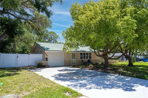 6565 25th St N, Saint Petersburg, FL 33702
