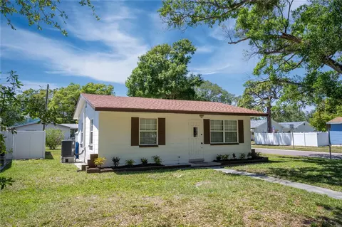 4746 Dr Martin Luther King Jr St N, Saint Petersburg, FL 33703
