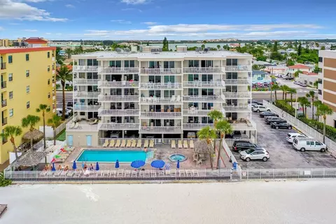 14700 Gulf Blvd #303, Madeira Beach, FL 33708
