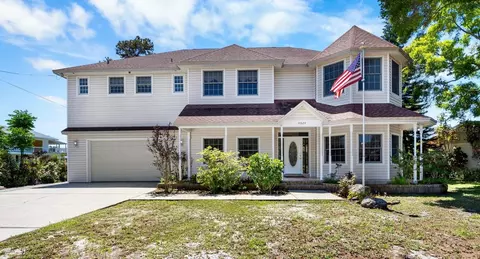 14624 Sunset Dr, Largo, FL 33774 photo 1