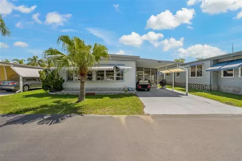 10861 Walnut St NE #185, Saint Petersburg, FL 33716