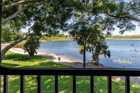 2050 Lakeview Dr #201, Clearwater, FL 33763