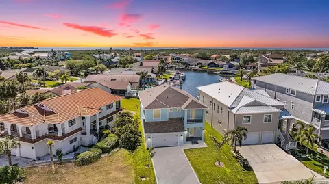 6279 Spoonbill Dr, New Port Richey, FL 34652