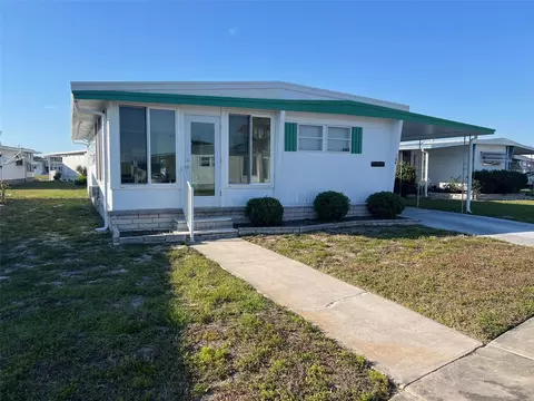 13225 101st St #194, Largo, FL 33773