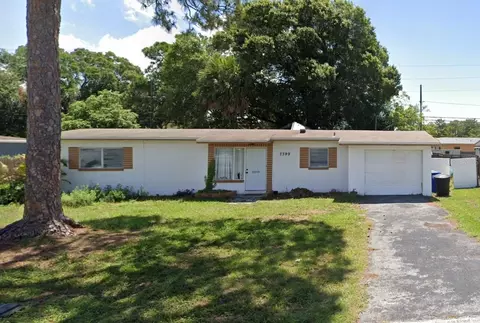 7399 10th St N, Saint Petersburg, FL 33702