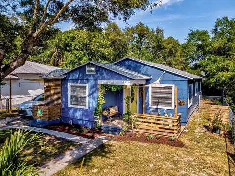1942 29th St S, Saint Petersburg, FL 33712