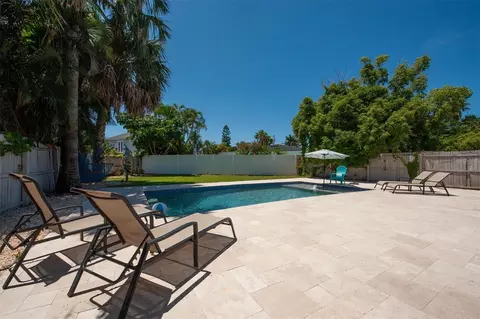 505 Janice Pl, Indian Rocks Beach, FL 33785