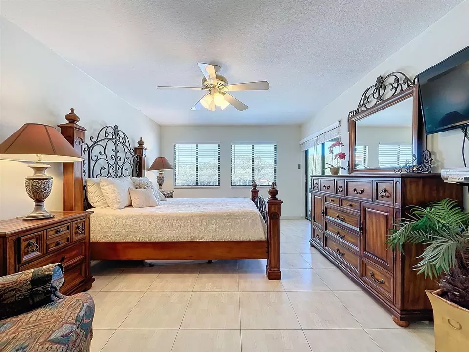 Bedroom - 1801 Mariner Dr #20, Tarpon Springs, FL 34689 photo 5 of 7