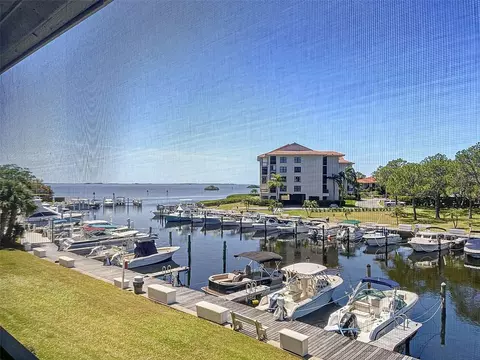 1801 Mariner Dr #20, Tarpon Springs, FL 34689