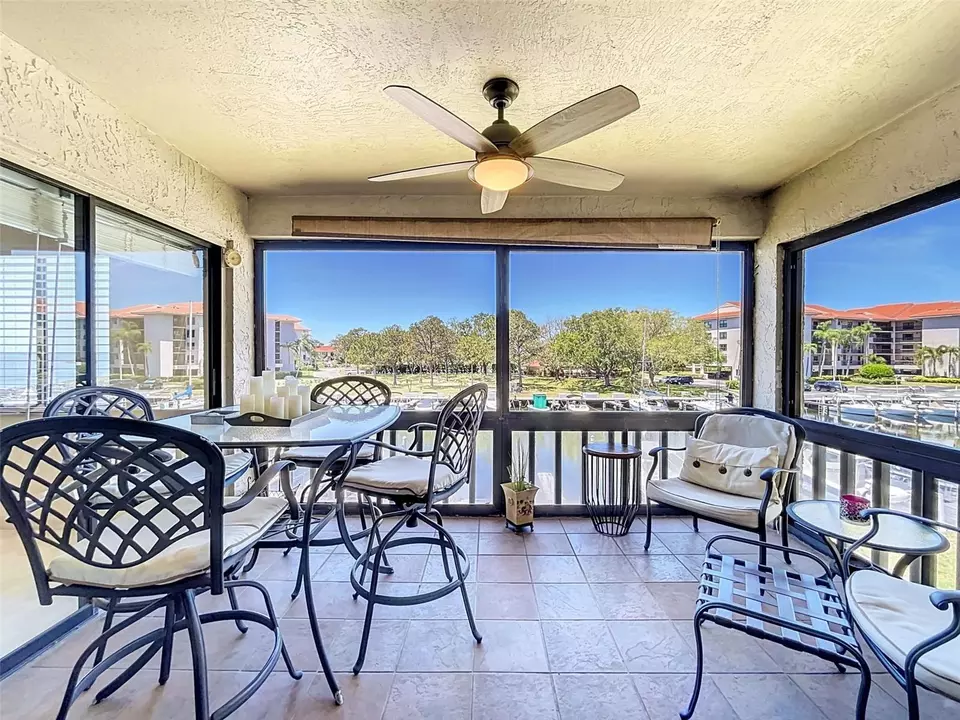 Exterior - 1801 Mariner Dr #20, Tarpon Springs, FL 34689 photo 2 of 9