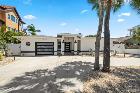 8125 Boca Ciega Dr, Saint Pete Beach, FL 33706