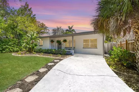 4952 15th Ave N, Saint Petersburg, FL 33710